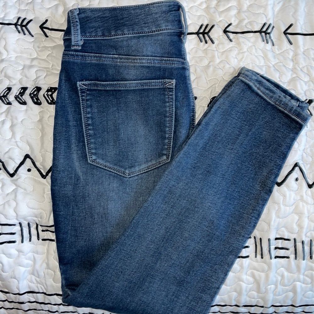 Distressed Skinny Jeans